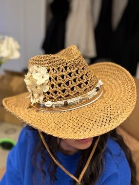 Embellished Straw Cowboy Hat with Cream Floral Accent